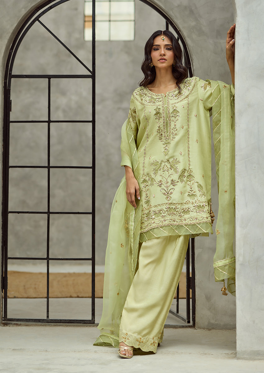 Qozoq ayollari bilan jinsiy aloqa kz Jinni tomosha qiling