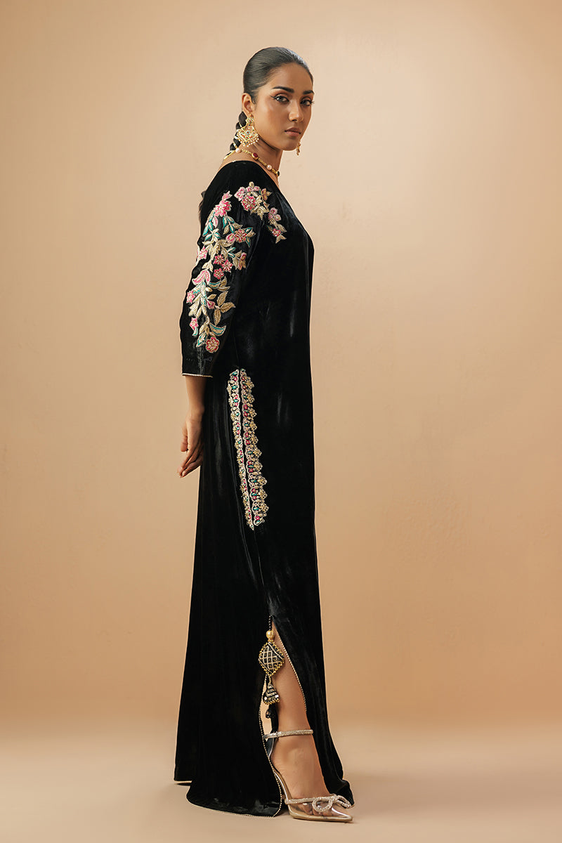 Zarqash Velvet Gown - LF295