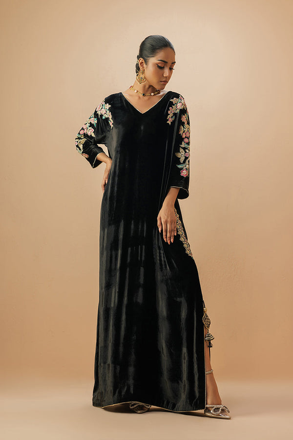 Zarqash Velvet Gown - LF295