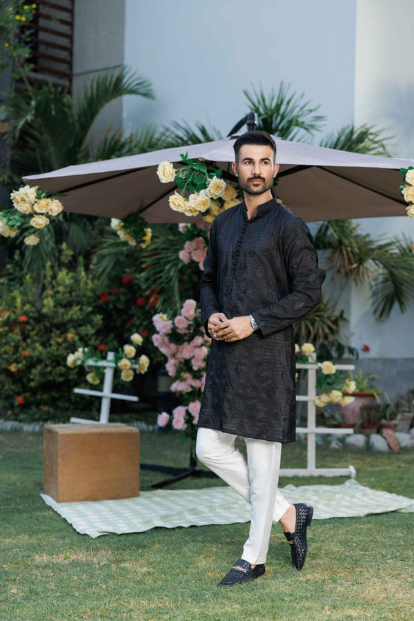 Silken Noir Khadi Ensemble